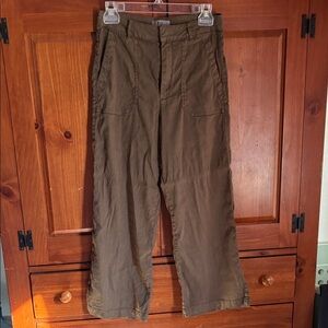 Kut from the kloth army green linen Casual Pants size 2